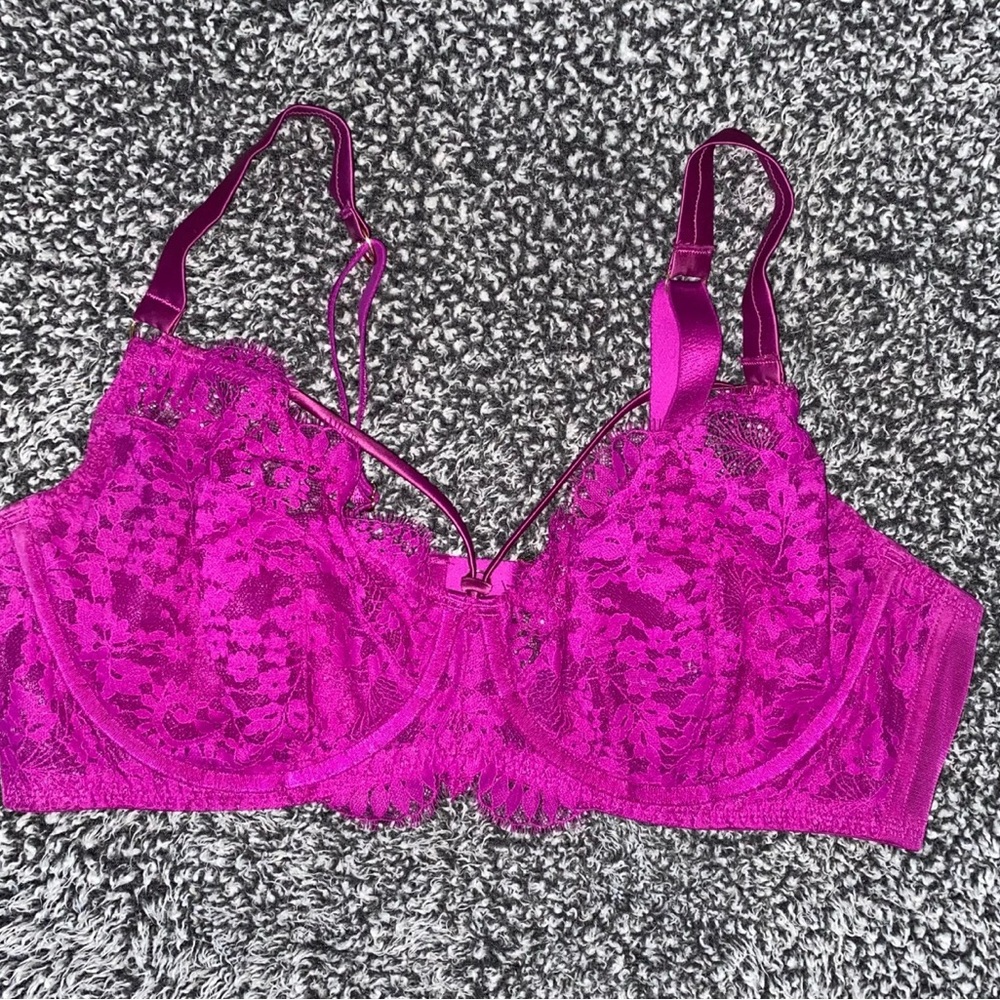 Lace Underwire Bra in Vibrant Pink Price Firm
